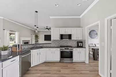 3909 Timbercrest Drive E, Burleson, TX 76028 - Photo 13