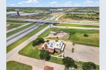 5812 N I-35, Denton, TX 76207 - Photo 3