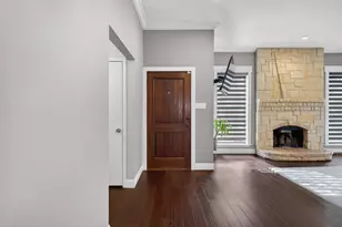 6928 Mountain Cedar Ln, Dallas, TX 75236 - Photo 3
