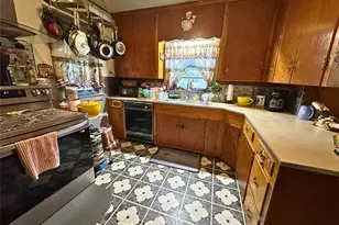 1832 E Polk, Paris, TX 75460 - Photo 7