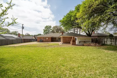 903 Leslie Drive, Arlington, TX 76012 - Photo 27