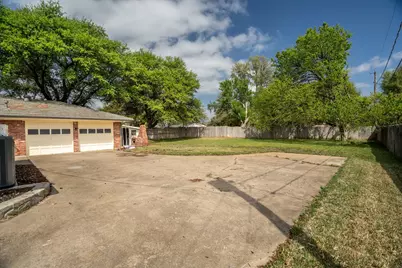 903 Leslie Drive, Arlington, TX 76012 - Photo 25
