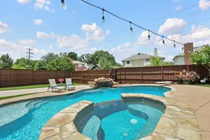 404 Marlow Dr, Flower Mound, TX 75028 - Photo 3
