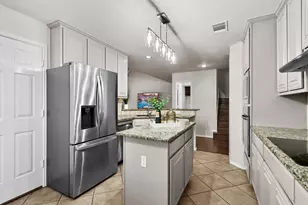 404 Marlow Dr, Flower Mound, TX 75028 - Photo 15