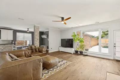 322 Hampton Court, Coppell, TX 75019 - Photo 5