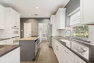 322 Hampton Court, Coppell, TX 75019 - Photo 9