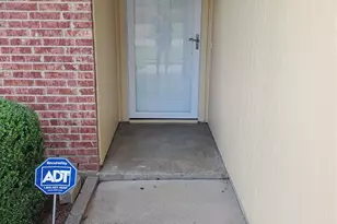 2225 Ruby Rd, Irving, TX 75060 - Photo 3
