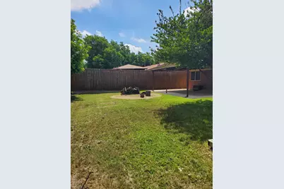 2225 Ruby Road, Irving, TX 75060 - Photo 31