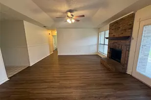 1940 Willow Vale Dr, Fort Worth, TX 76134 - Photo 7