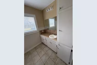 642 N Love Street, Oakwood, TX 75855 - Photo 15