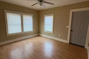 642 N Love St, Oakwood, TX 75855 - Photo 5