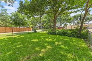 813 Misty Glen Dr, DeSoto, TX 75115 - Photo 31