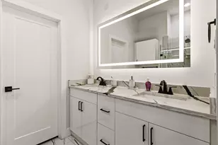 2102 N Prairie Ave, Dallas, TX 75204 - Photo 19