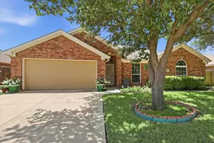 213 McKamy Blvd, Denton, TX 76207 - Photo 1