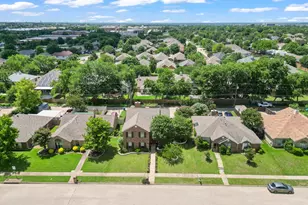 2203 Summit Dr, McKinney, TX 75071 - Photo 33