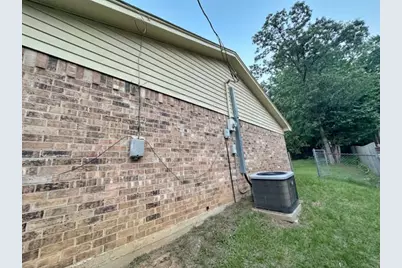 210 Syble Lane, Longview, TX 75605 - Photo 3