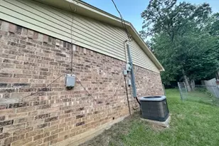 210 Syble Ln, Longview, TX 75605 - Photo 3