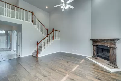 3003 Oak Briar Lane, Grand Prairie, TX 75052 - Photo 9