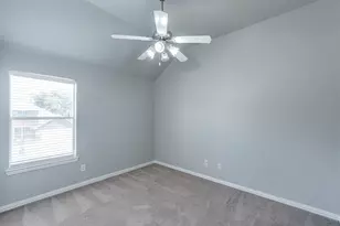 3003 Oak Briar Ln, Grand Prairie, TX 75052 - Photo 27