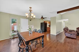 1145 S Timberline Dr, Benbrook, TX 76126 - Photo 11