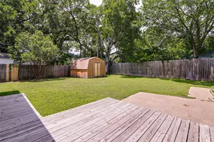 5700 Lenore St, Fort Worth, TX 76134 - Photo 29