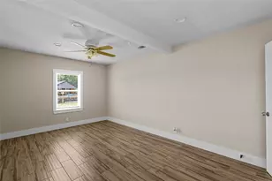 5700 Lenore St, Fort Worth, TX 76134 - Photo 23