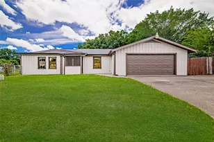 5700 Lenore St, Fort Worth, TX 76134 - Photo 1