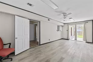 5700 Lenore St, Fort Worth, TX 76134 - Photo 29