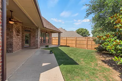 8300 Southridge Court, North Richland Hills, TX 76182 - Photo 37