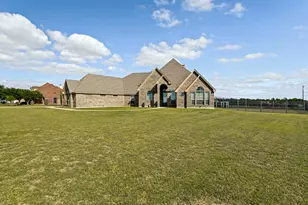 5713 Fogata Ln, Fort Worth, TX 76036 - Photo 3
