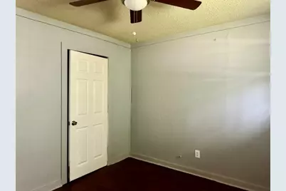 805 W 3rd Street, Clarksville, TX 75426 - Photo 9
