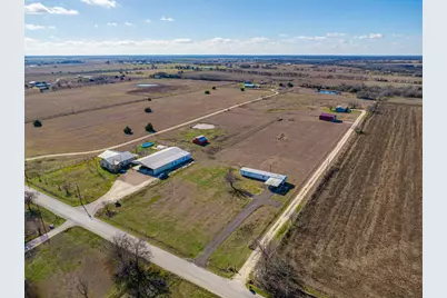 10136 County Road 418, Grandview, TX 76050 - Photo 9