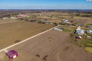10136 County Rd 418, Grandview, TX 76050 - Photo 1