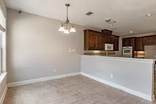 1100 Cedar Valley Dr, Irving, TX 75063 - Photo 17