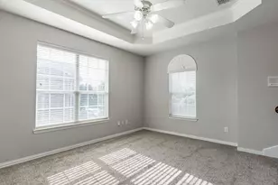 1100 Cedar Valley Dr, Irving, TX 75063 - Photo 27