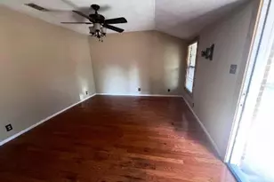 803 W Bells Blvd, Bells, TX 75414 - Photo 3