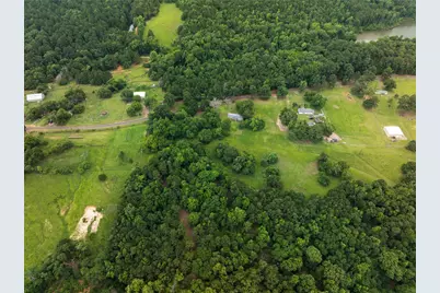519 An County Road 450, Palestine, TX 75803 - Photo 33
