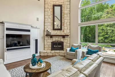2114 Indian Trail, Rowlett, TX 75088 - Photo 9