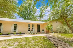 855 Ave A, Canton, TX 75103 - Photo 7