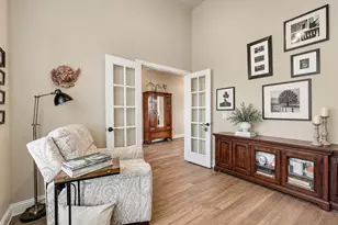 516 W N Creek Dr, Sherman, TX 75092 - Photo 7