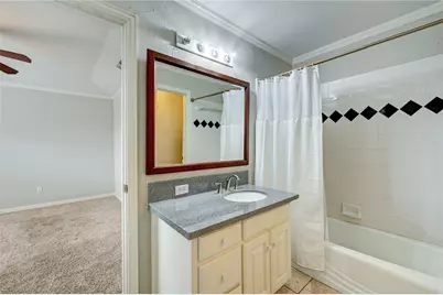2804 Vermont Court, Arlington, TX 76001 - Photo 29