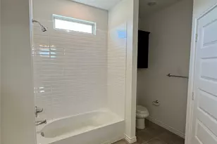 504 Saddle Ln, Denton, TX 76205 - Photo 11