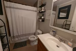 1305 Glenville Dr, Garland, TX 75042 - Photo 9