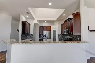 10809 River Oaks Dr, Frisco, TX 75035 - Photo 7