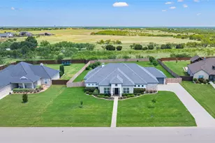 218 El Camino Ct, Abilene, TX 79602 - Photo 3