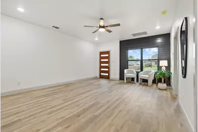 709 Martin Luther King Street, Denison, TX 75020 - Photo 7