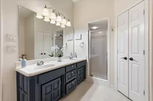 121 Honeysuckle Dr, Justin, TX 76247 - Photo 21