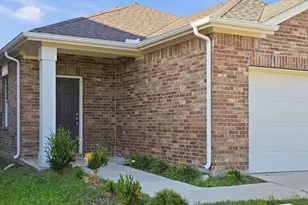 410 Forest St, Princeton, TX 75407 - Photo 3