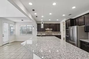 7228 Ridgepoint Dr, Irving, TX 75063 - Photo 9