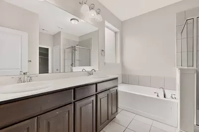 325 Iron Ore Trail, Fort Worth, TX 76131 - Photo 17